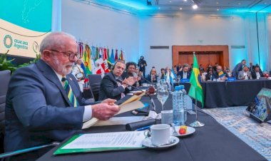 Lula se encontra com dirigente do Foro de São Paulo