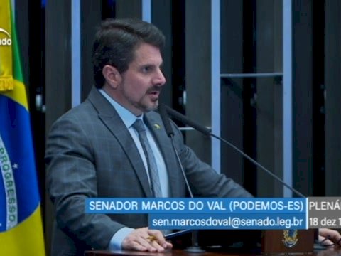 Senador Marcos do Val recua sobre afastamento e diz ser vítima de perseguição de reputação